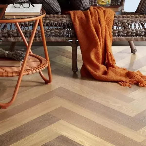 Кварц-виниловая плитка